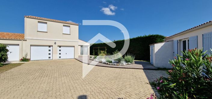 Image No.1-5 Bed House for sale
