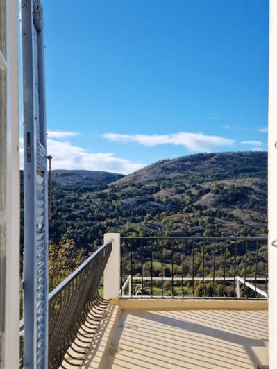 Image No.115-Maison à vendre à Coursegoules