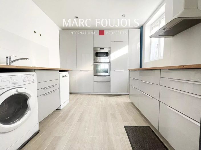 Image No.5-2 Bed House for sale