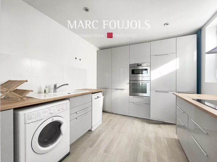 Image No.6-2 Bed House for sale