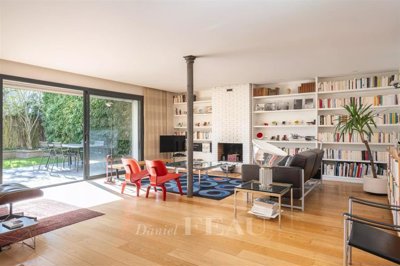 1 - Suresnes, Maison