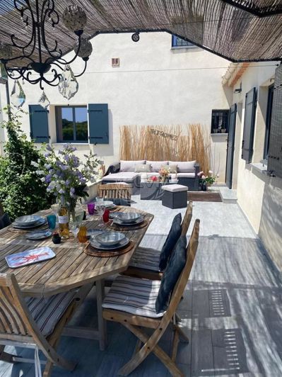 Image No.23-6 Bed House for sale