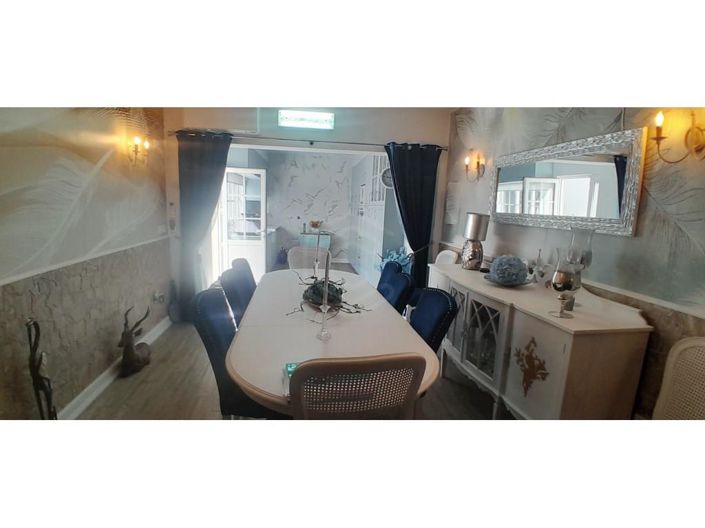 Image No.19-3 Bed House for sale