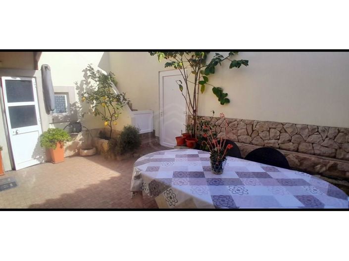 Image No.27-3 Bed House for sale