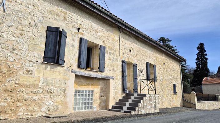 Image No.1-3 Bed House for sale