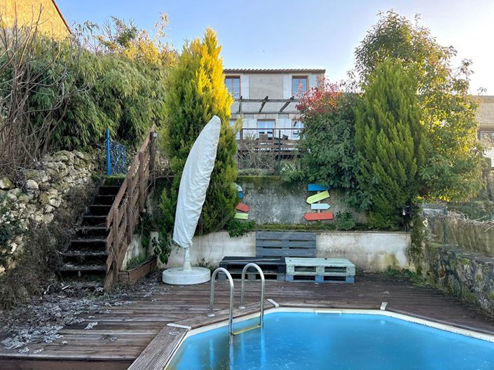 Image No.3-3 Bed House for sale