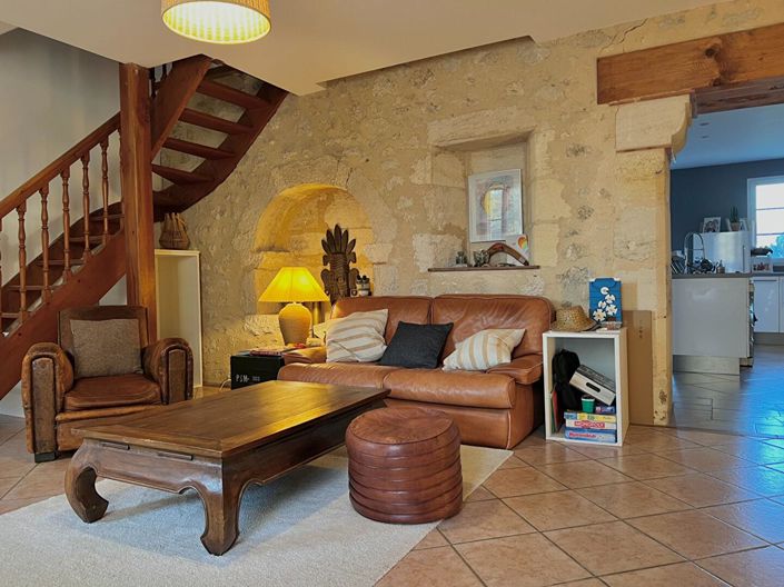 Image No.7-3 Bed House for sale