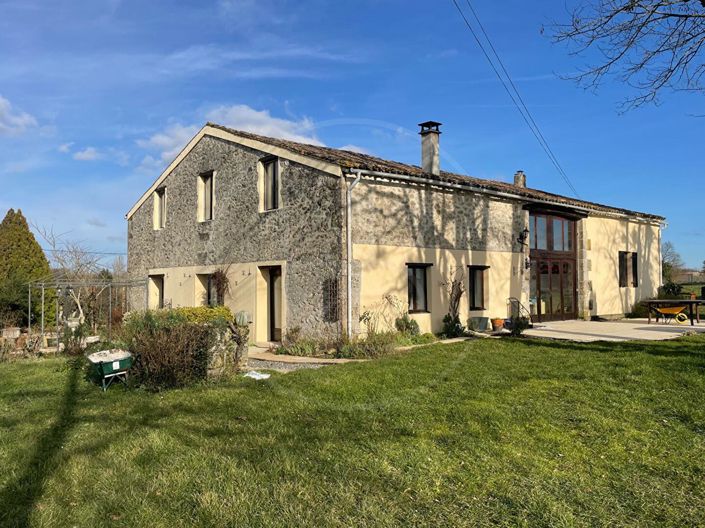 Image No.1-Maison de 5 chambres à vendre à Sauveterre-de-Guyenne