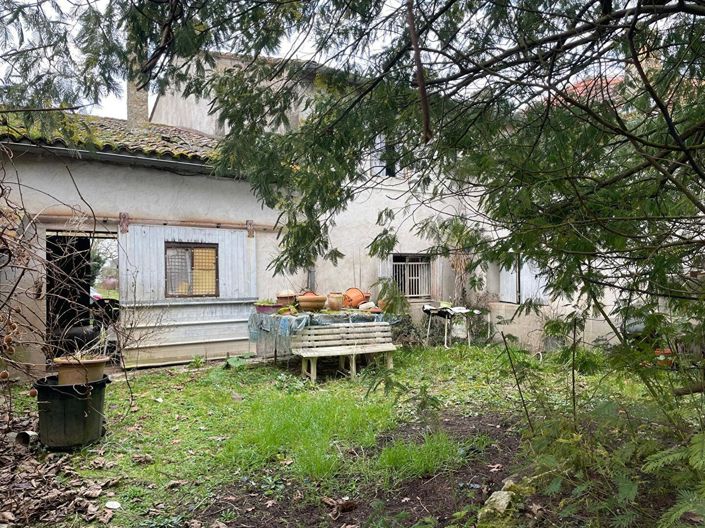 Image No.11-3 Bed House for sale