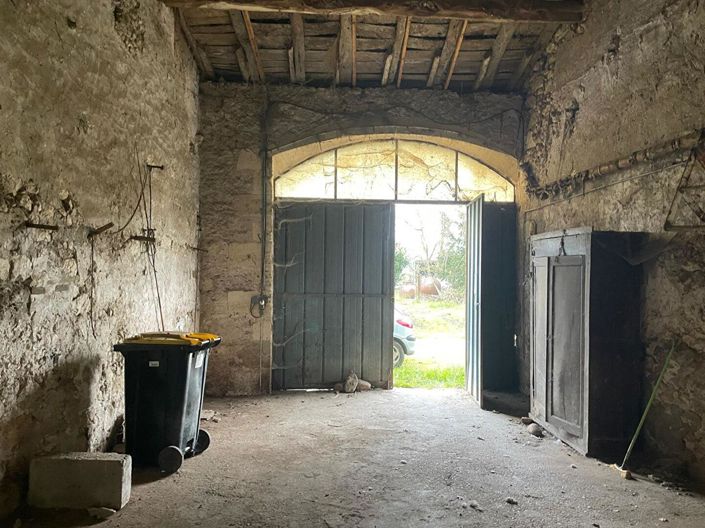 Image No.14-3 Bed House for sale