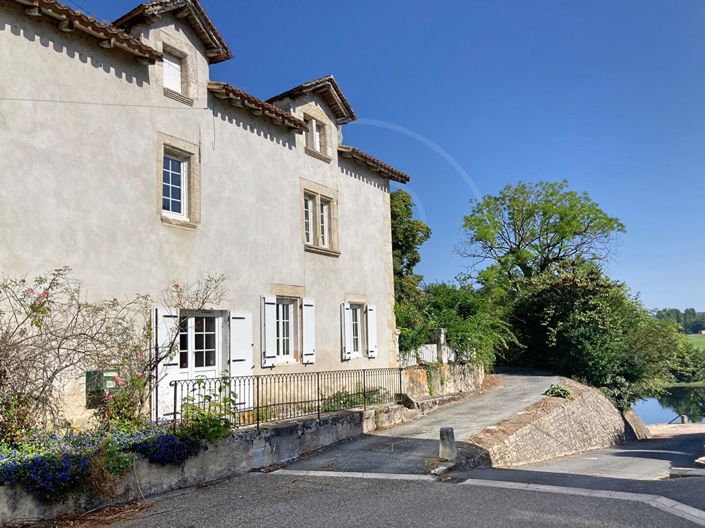 Image No.1-Maison de 5 chambres à vendre à Gironde