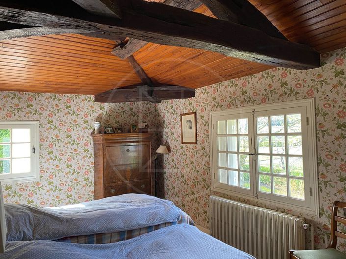 Image No.10-4 Bed House for sale