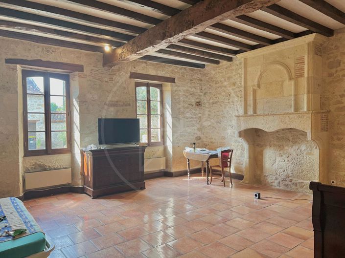 Image No.6-Maison de 5 chambres à vendre à Gensac