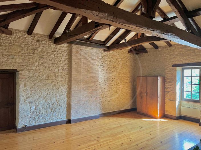 Image No.8-Maison de 5 chambres à vendre à Gensac