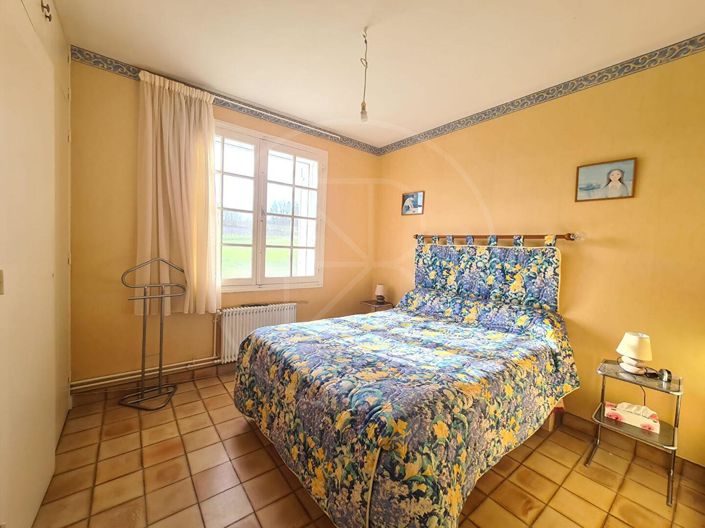 Image No.12-3 Bed House for sale