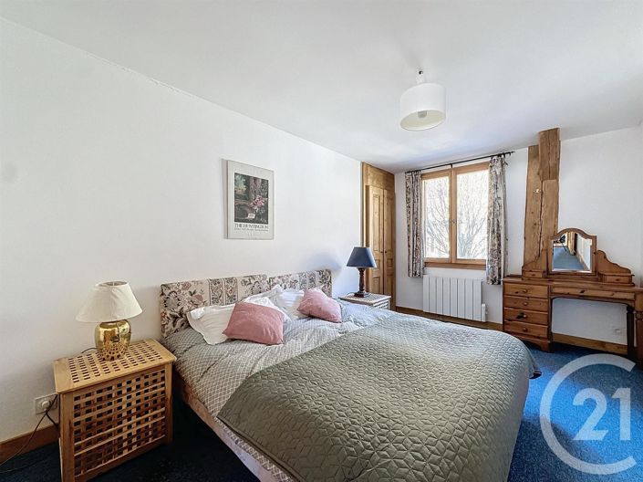 Image No.14-7 Bed House for sale