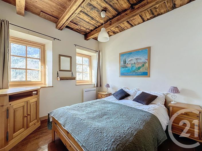 Image No.21-7 Bed House for sale