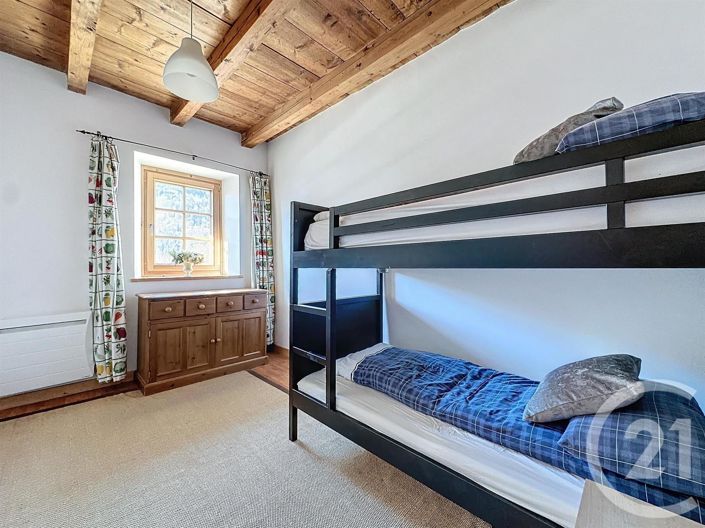 Image No.25-7 Bed House for sale