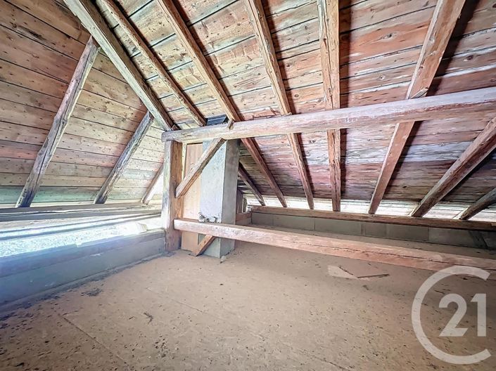 Image No.27-7 Bed House for sale