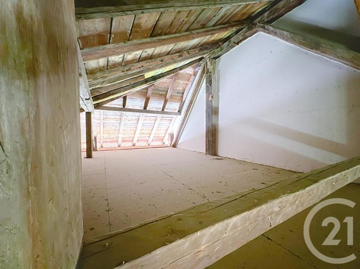 Image No.28-7 Bed House for sale