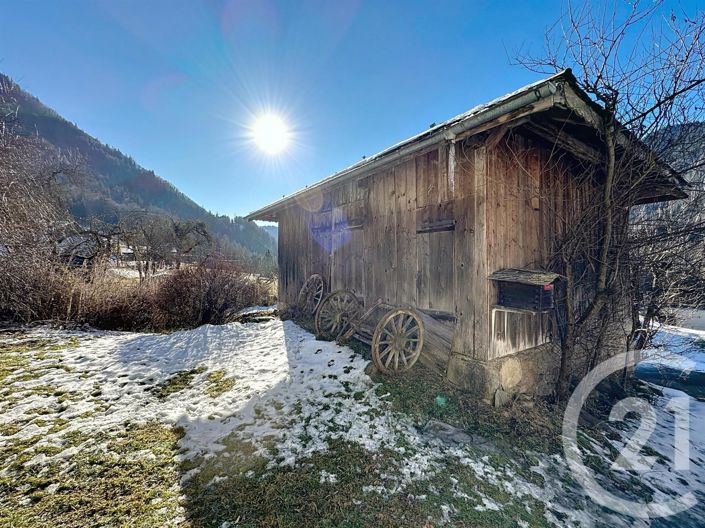 Image No.30-7 Bed House for sale