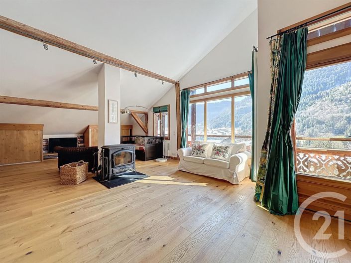 Image No.5-7 Bed House for sale