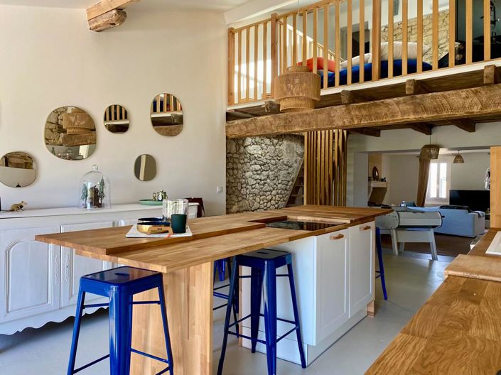 Image No.1-4 Bed House for sale