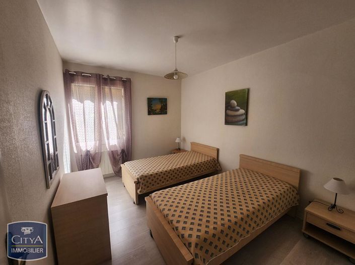 Image No.14-6 Bed House for sale