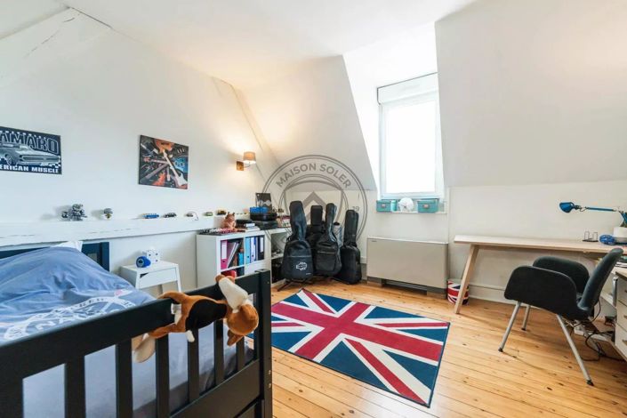 Image No.23-House for sale