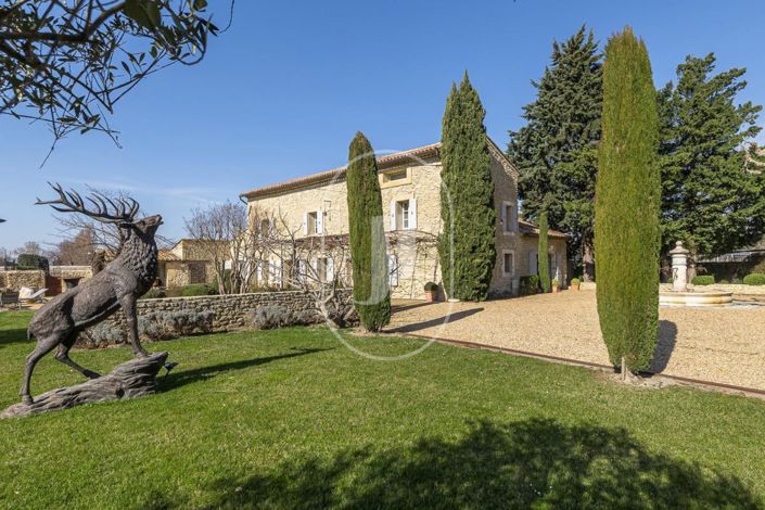 Image No.1-6 Bed House for sale