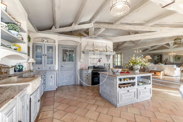 Image No.6-4 Bed House for sale