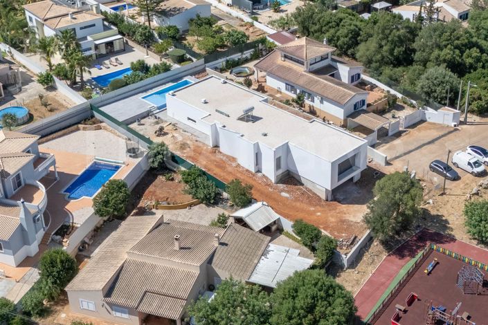 Image No.29-3 Bed House for sale