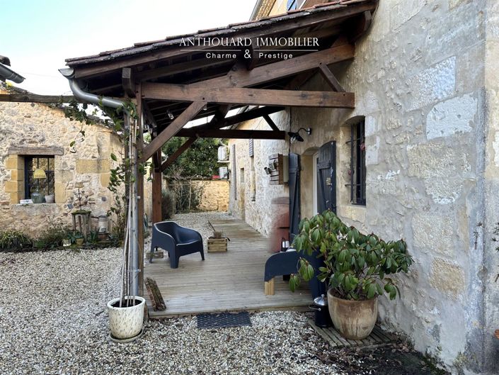 Image No.1-3 Bed House for sale