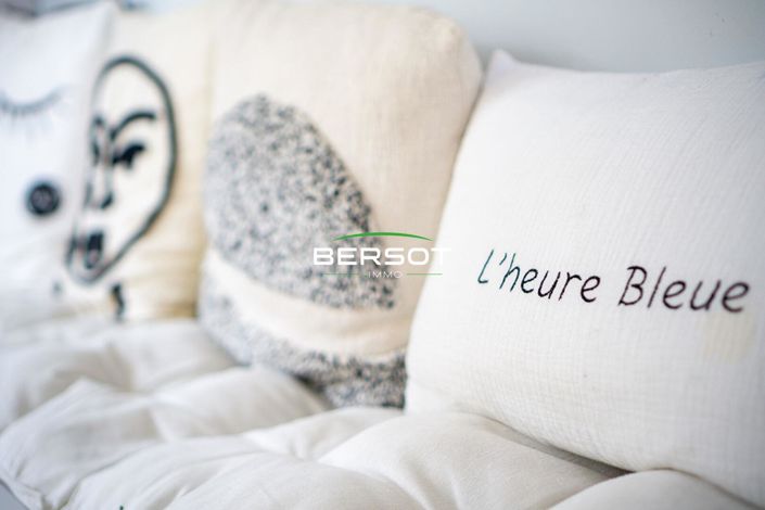 Image No.17-4 Bed House for sale