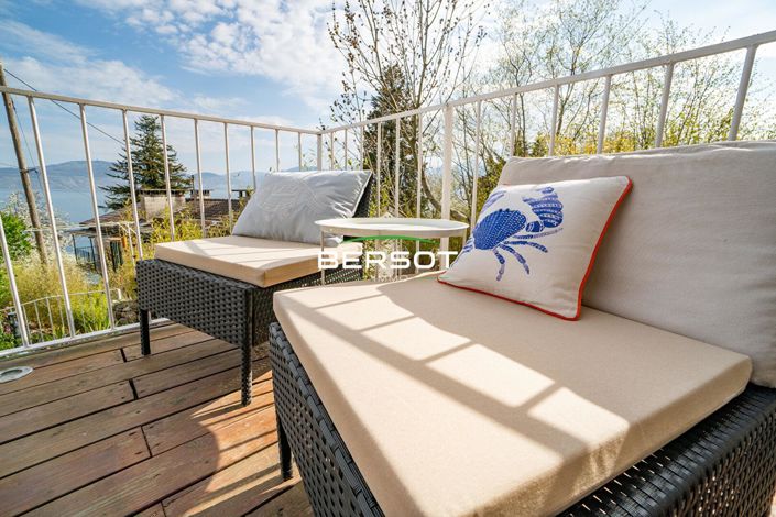 Image No.9-4 Bed House for sale