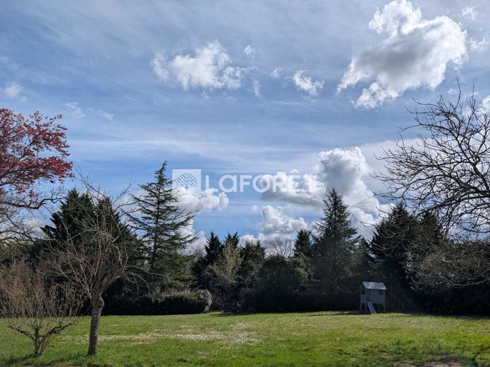 Image No.18-5 Bed House for sale