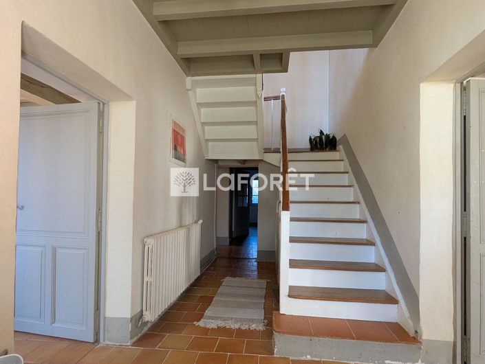 Image No.5-5 Bed House for sale