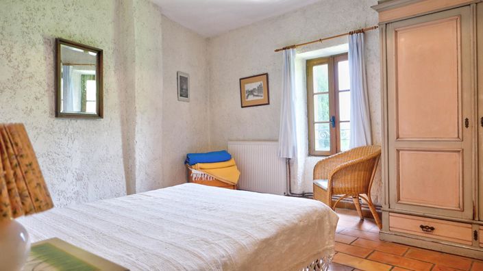 Image No.13-4 Bed House for sale