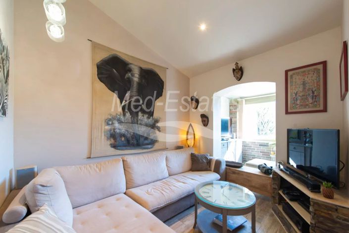 Image No.7-3 Bed House for sale