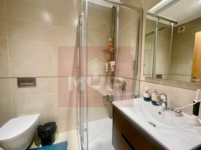 Image No.10-3 Bed Apartment for sale