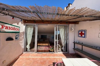 1 - Callas, Appartement
