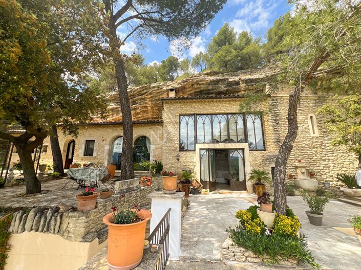 Image No.1-5 Bed House for sale
