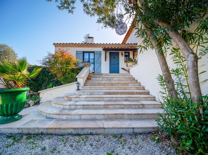 Image No.1-5 Bed House for sale