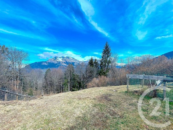 Image No.12-5 Bed House for sale