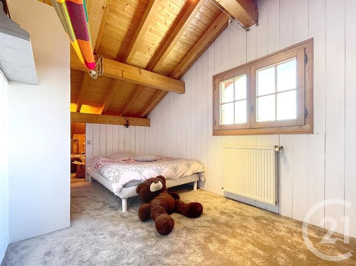 Image No.7-5 Bed House for sale