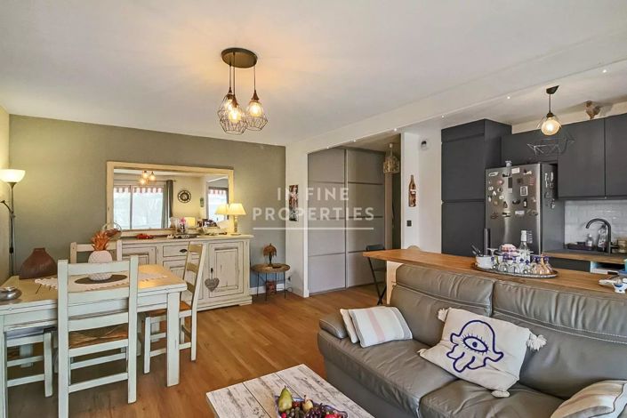 Image No.1-2 Bed Apartment for sale