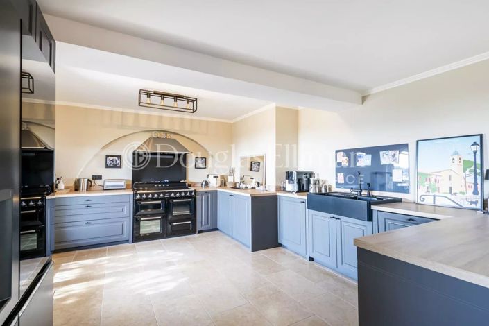 Image No.5-Maison de 6 chambres à vendre à Valbonne