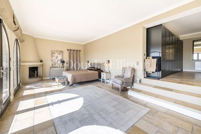 Image No.9-Maison de 6 chambres à vendre à Valbonne