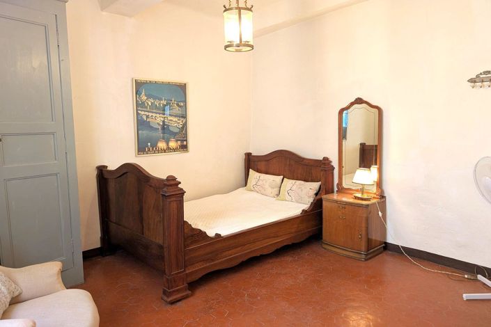 Image No.11-2 Bed Apartment for sale