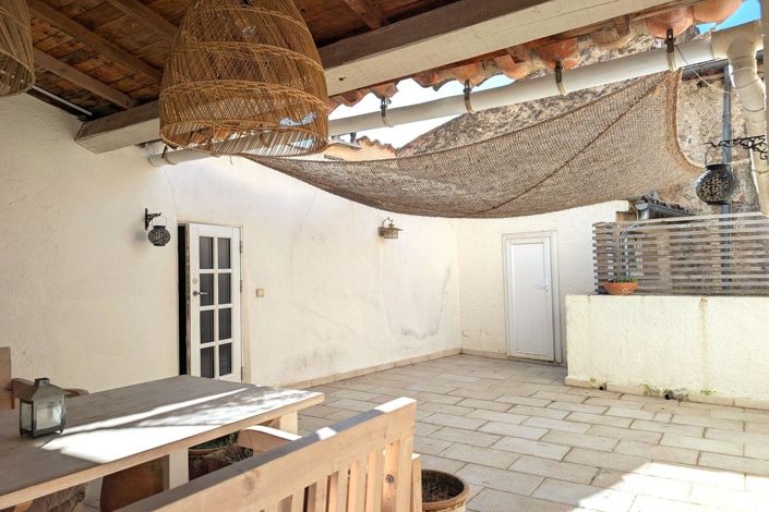 Image No.17-2 Bed Apartment for sale